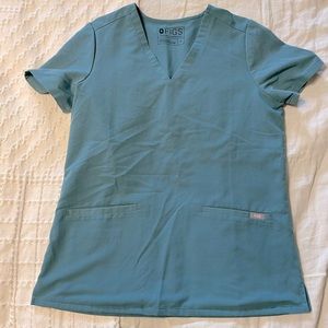 FIGS Small Casma Scrub Top in Hydrogreen- Limited Edition Color- EUC